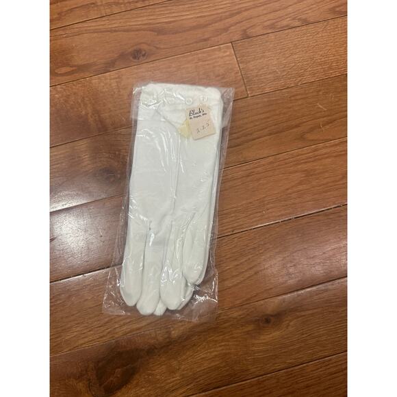 Deadstock New in Package Vintage 60s Girls Nylon Wrist Gloves L 9-12 - Picture 2 of 3